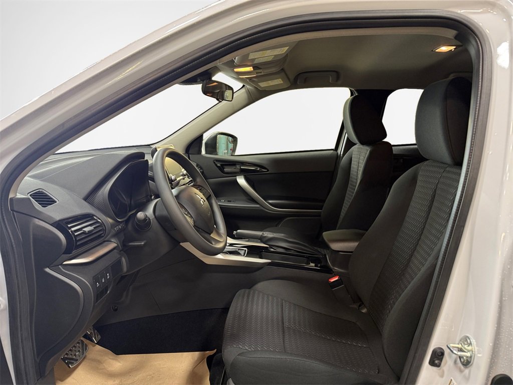 New 2026 Mitsubishi Eclipse Cross ES image 12