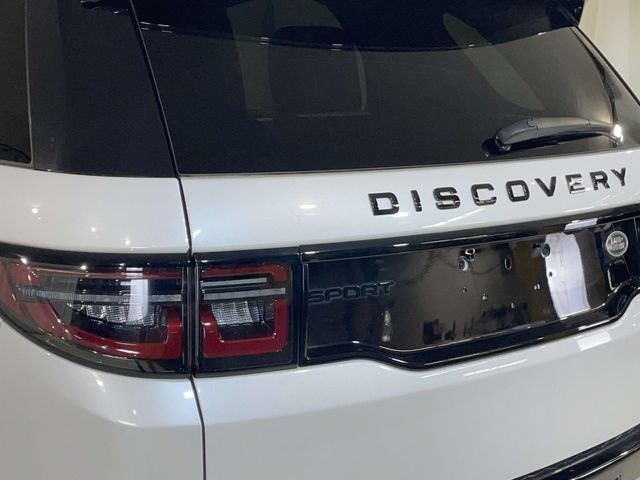 Used 2023 Land Rover Discovery Sport SE R-Dynamic AWD/4WD image 12