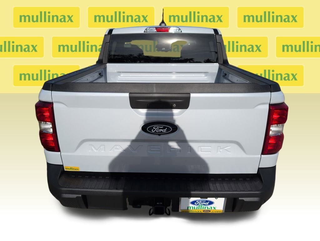 New 2026 Ford Maverick XL image 25