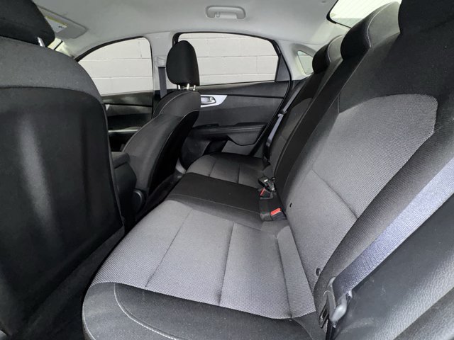 Used 2022 Kia Forte LXS w/ LXS Technology Package FWD image 10