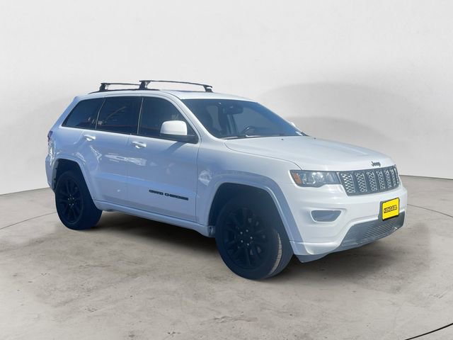 Used 2020 Jeep Grand Cherokee Altitude image 7