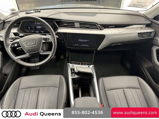 Used 2024 Audi Q8 e-tron Premium Plus w/ Premium Plus Package image 14