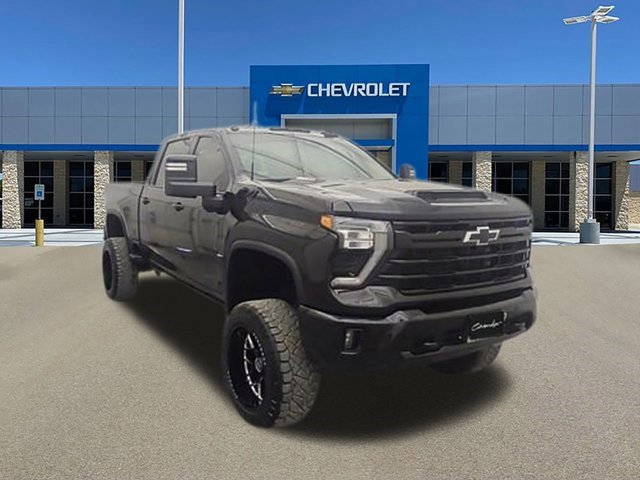 Certified 2024 Chevrolet Silverado 2500 LTZ w/ LTZ Plus Package image 2