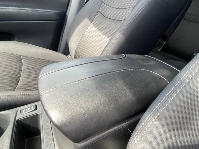 Used 2020 Nissan Rogue S image 27