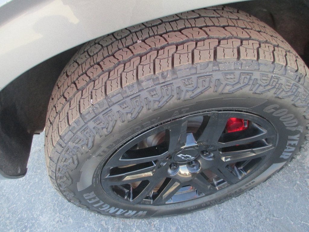 Certified 2021 Chevrolet Tahoe Z71 w/ Luxury Package image 11