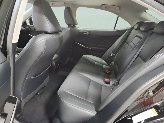 Used 2015 Lexus IS 250 AWD w/ Navigation System Package image 22