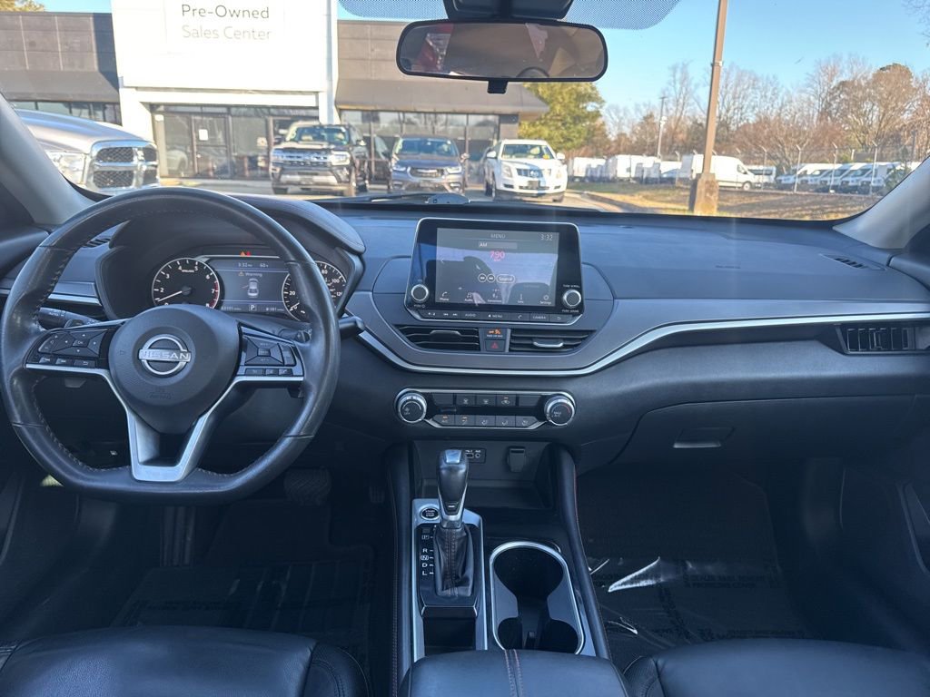 Used 2024 Nissan Altima 2.5 SR image 29