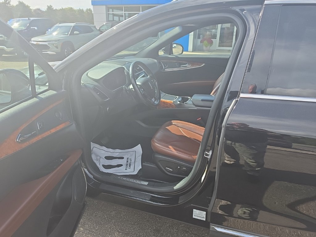 Used 2020 Lincoln Nautilus Reserve AWD/4WD image 9