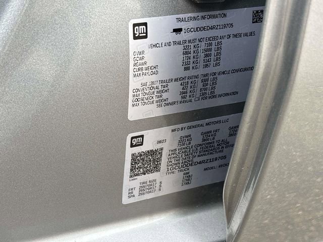 Used 2024 Chevrolet Silverado 1500 LT image 37