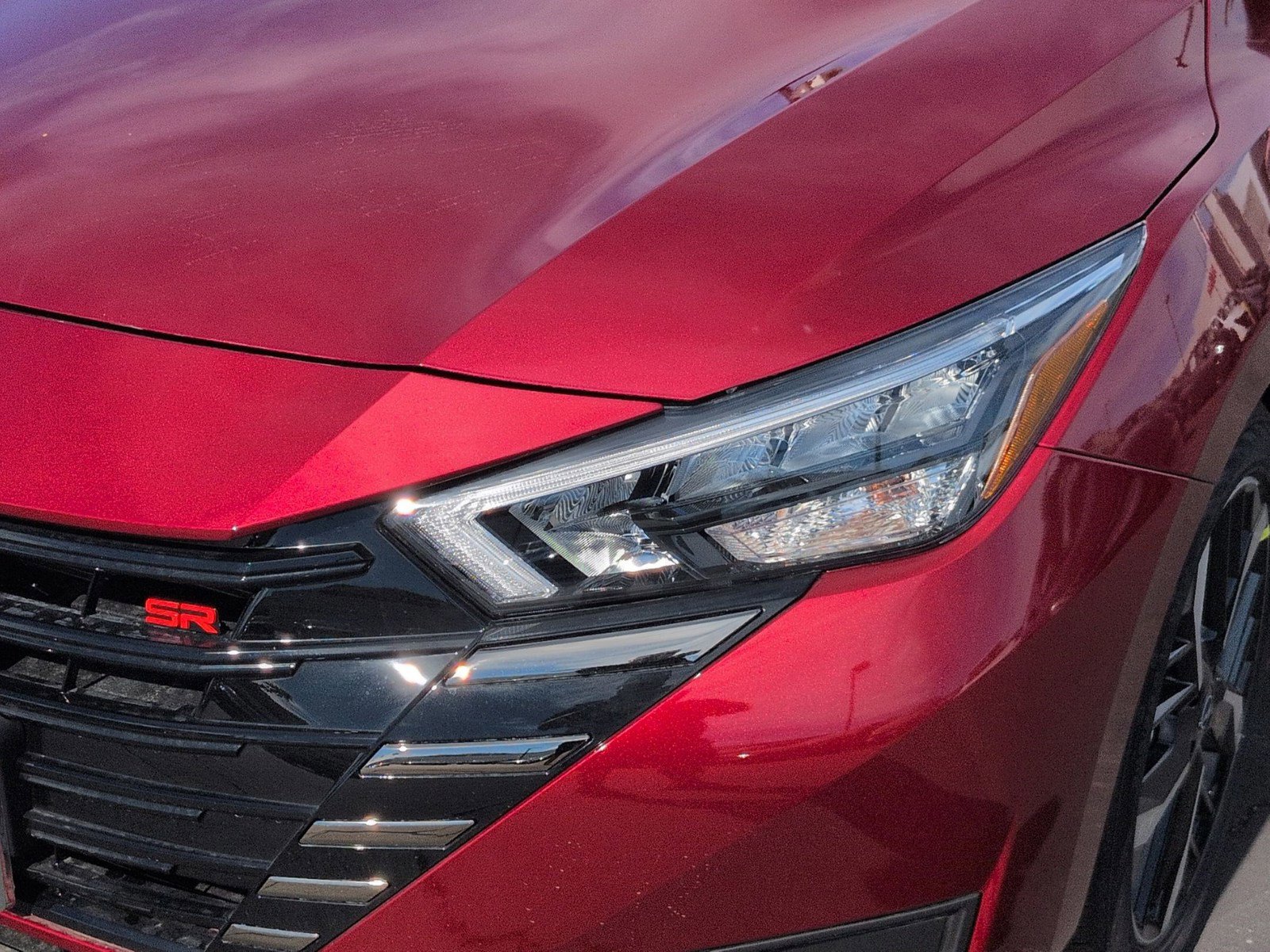 New 2025 Nissan Versa SR w/ Trunk Package image 8