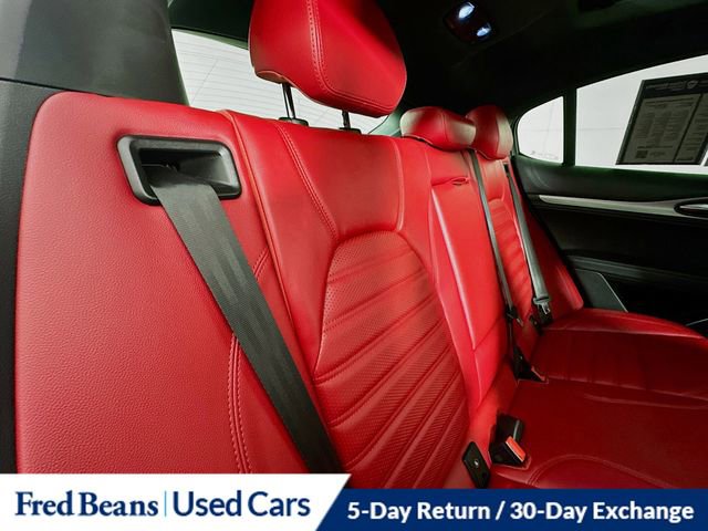 Used 2022 Alfa Romeo Stelvio Veloce image 30