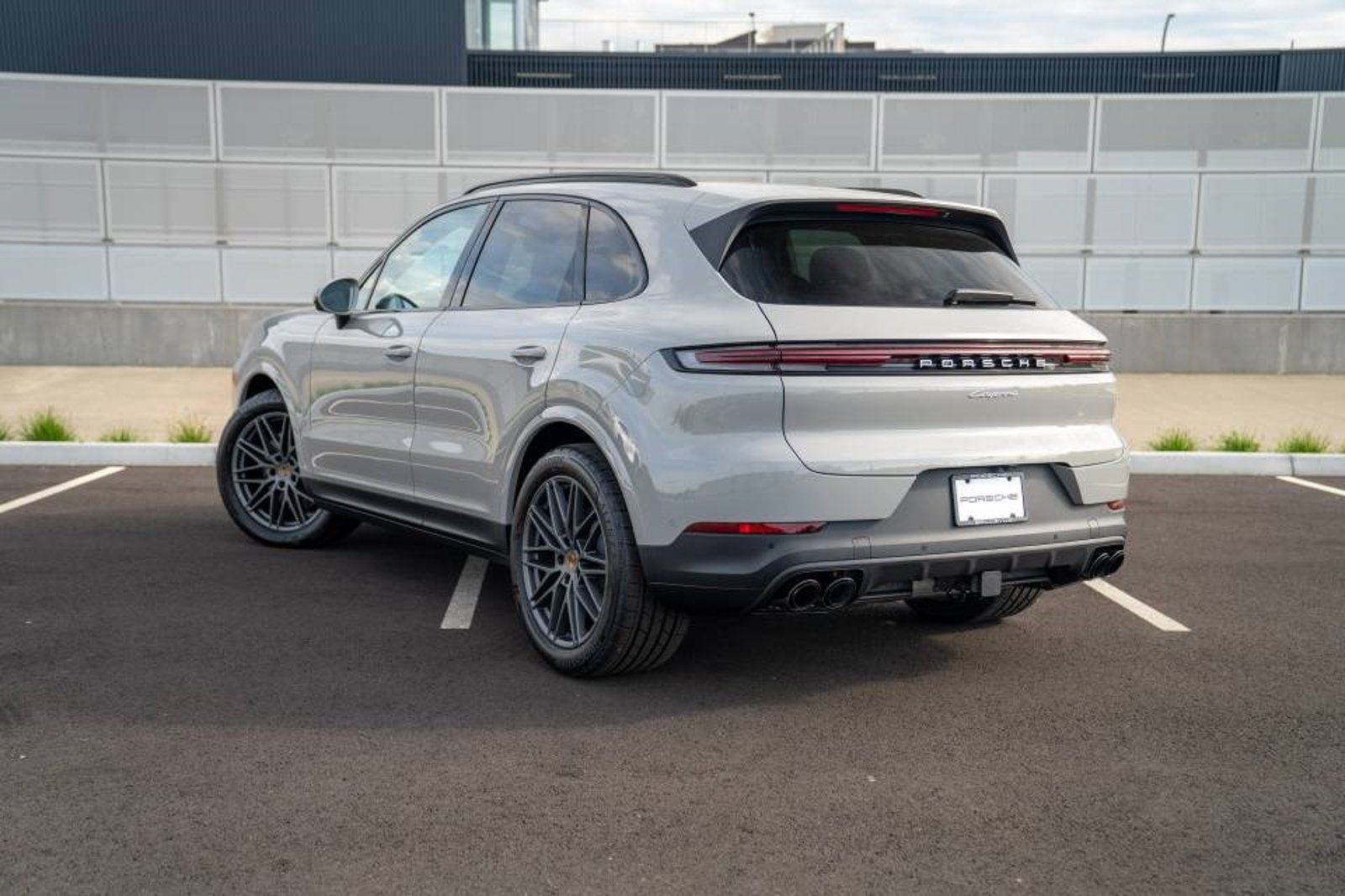 New 2026 Porsche Cayenne AWD/4WD image 3