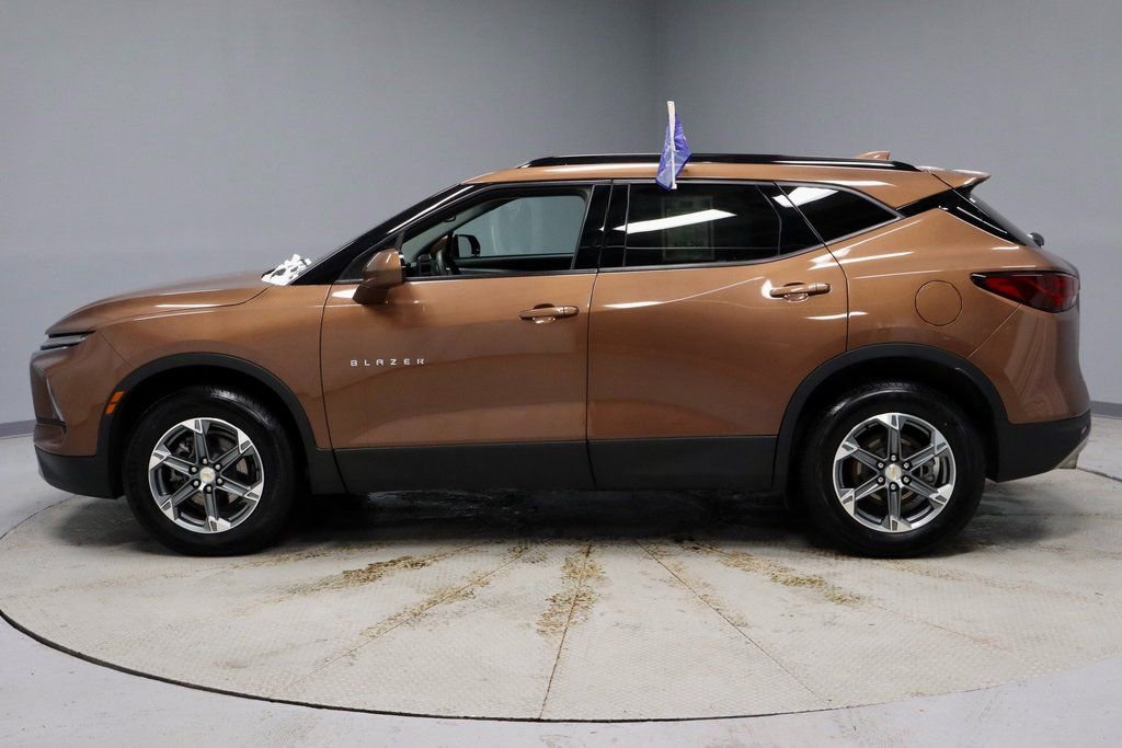 Used 2023 Chevrolet Blazer LT w/ Convenience Package image 8