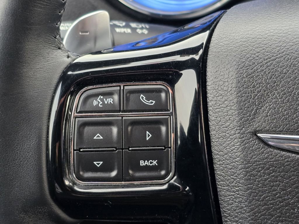 Used 2014 Chrysler 300 S image 14