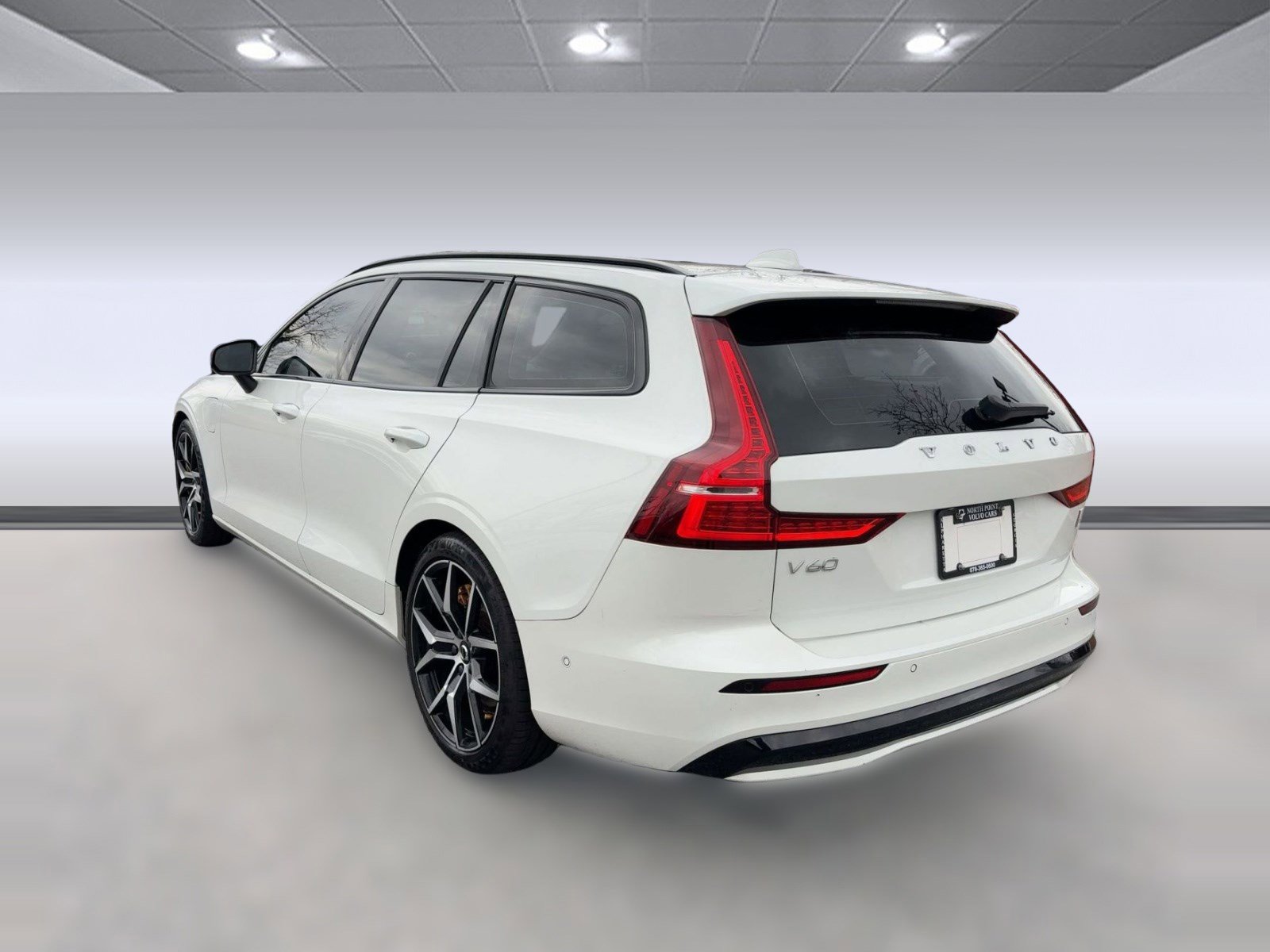 Certified 2024 Volvo V60 T8 Polestar image 3