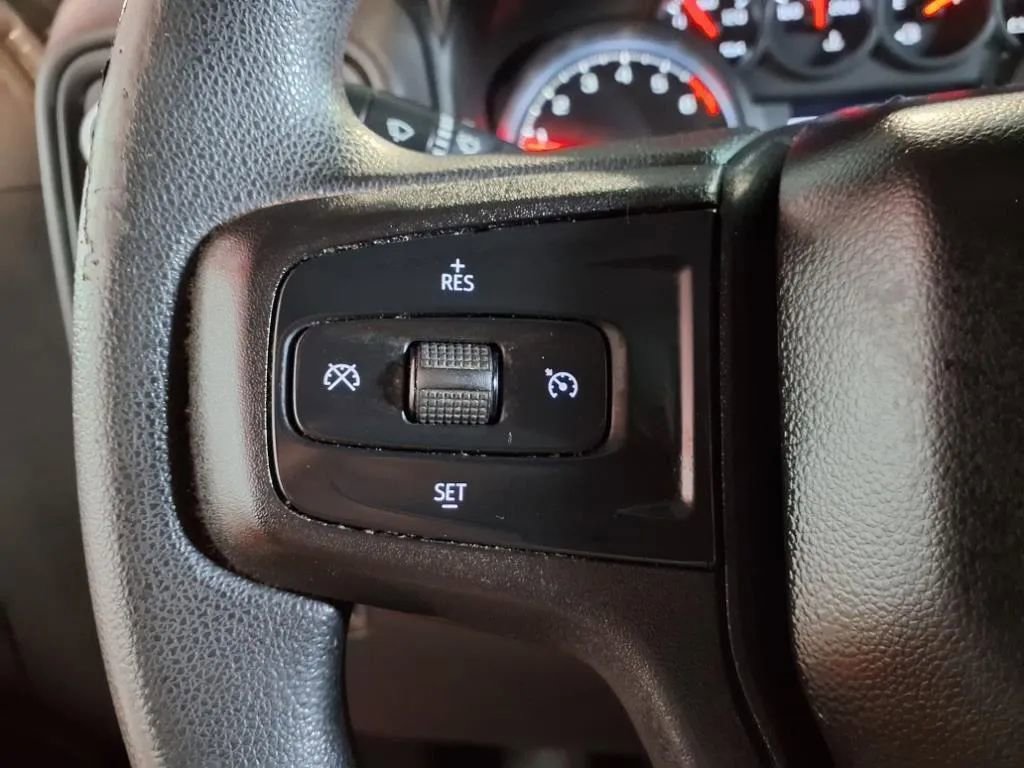 Used 2021 Chevrolet Silverado 1500 Custom AWD/4WD image 22