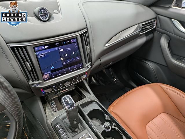 Used 2023 Maserati Levante GT AWD/4WD image 11