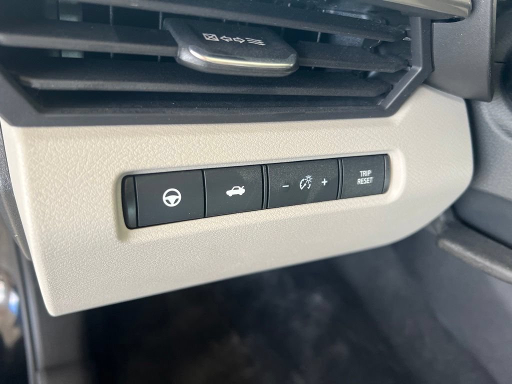 Certified 2024 Nissan Altima 2.5 SV w/ SV Premium Package FWD image 42