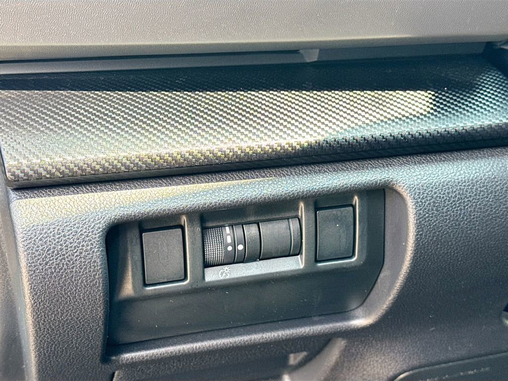 Used 2024 Subaru Crosstrek 2.0i Premium AWD/4WD image 11