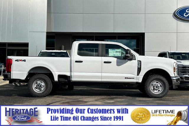 New 2026 Ford F250 XL image 3