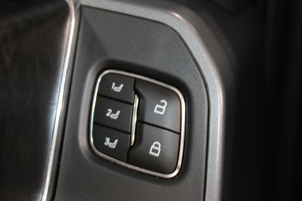 Used 2024 Ford F350 Lariat w/ Sport Appearance Package AWD/4WD image 53