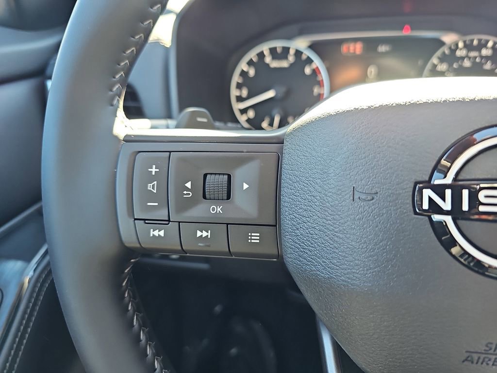 New 2026 Nissan Rogue SV FWD image 20