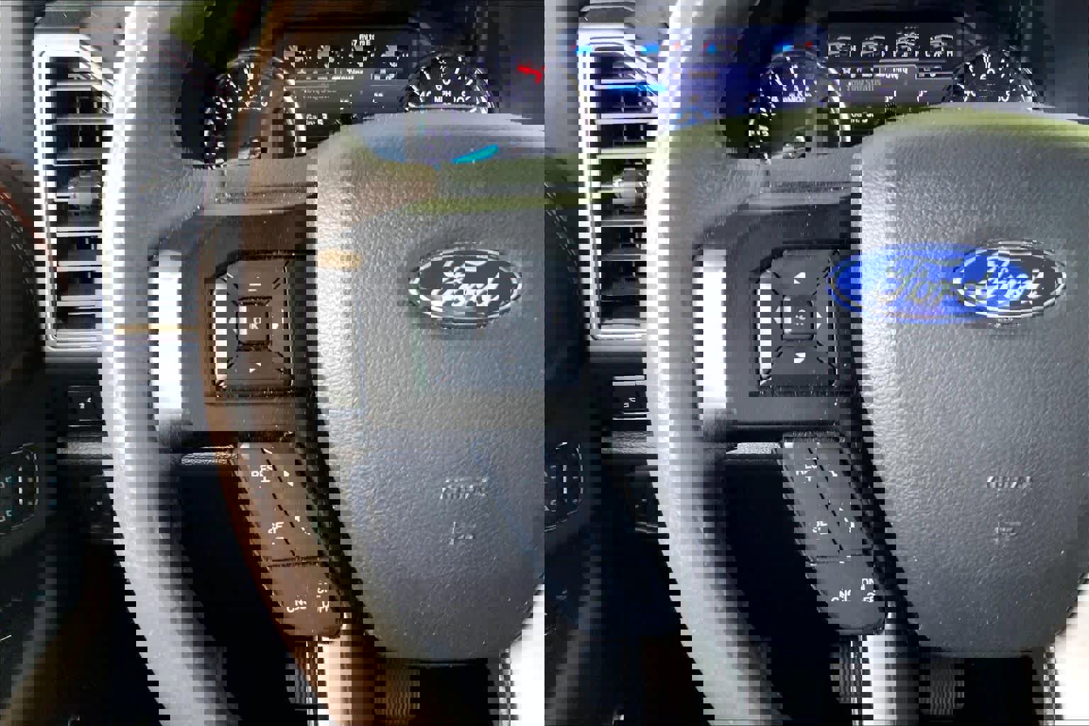 Used 2020 Ford Expedition King Ranch image 24