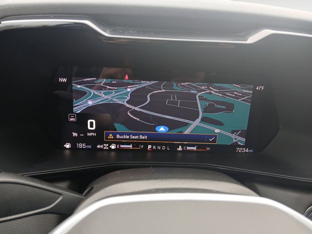 Used 2025 Chevrolet Colorado LT w/ LT Convenience Package image 18