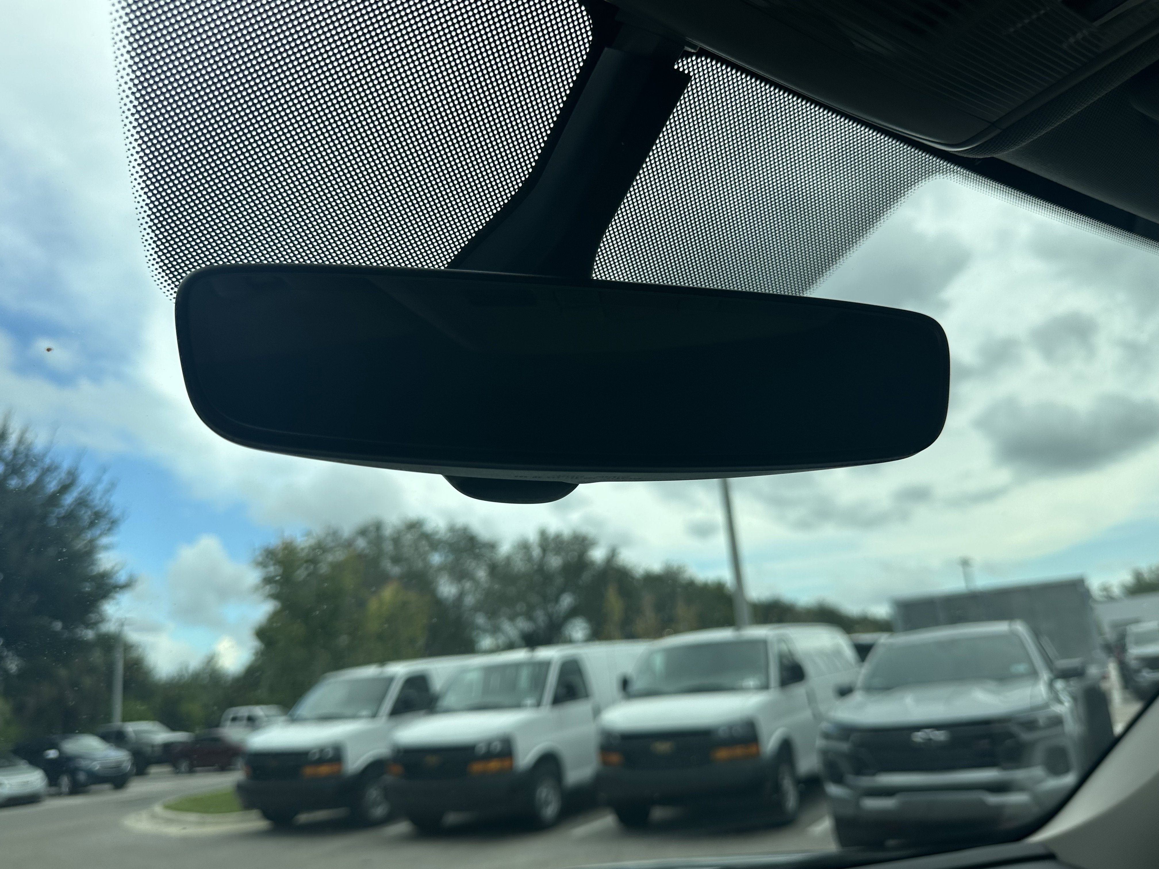 Used 2022 Volkswagen Atlas SE w/ Black Wheel Package image 29