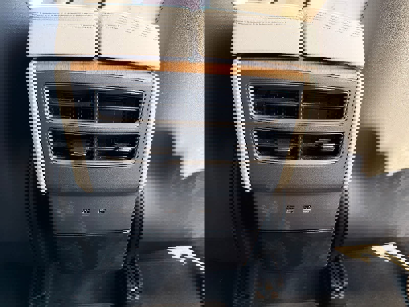 Used 2018 Tesla Model X 75D image 19