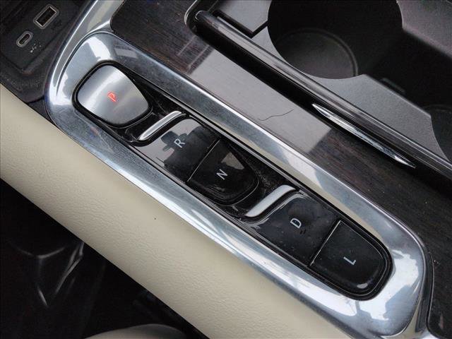 Used 2023 Buick Enclave Essence w/ Experience Buick Package image 12