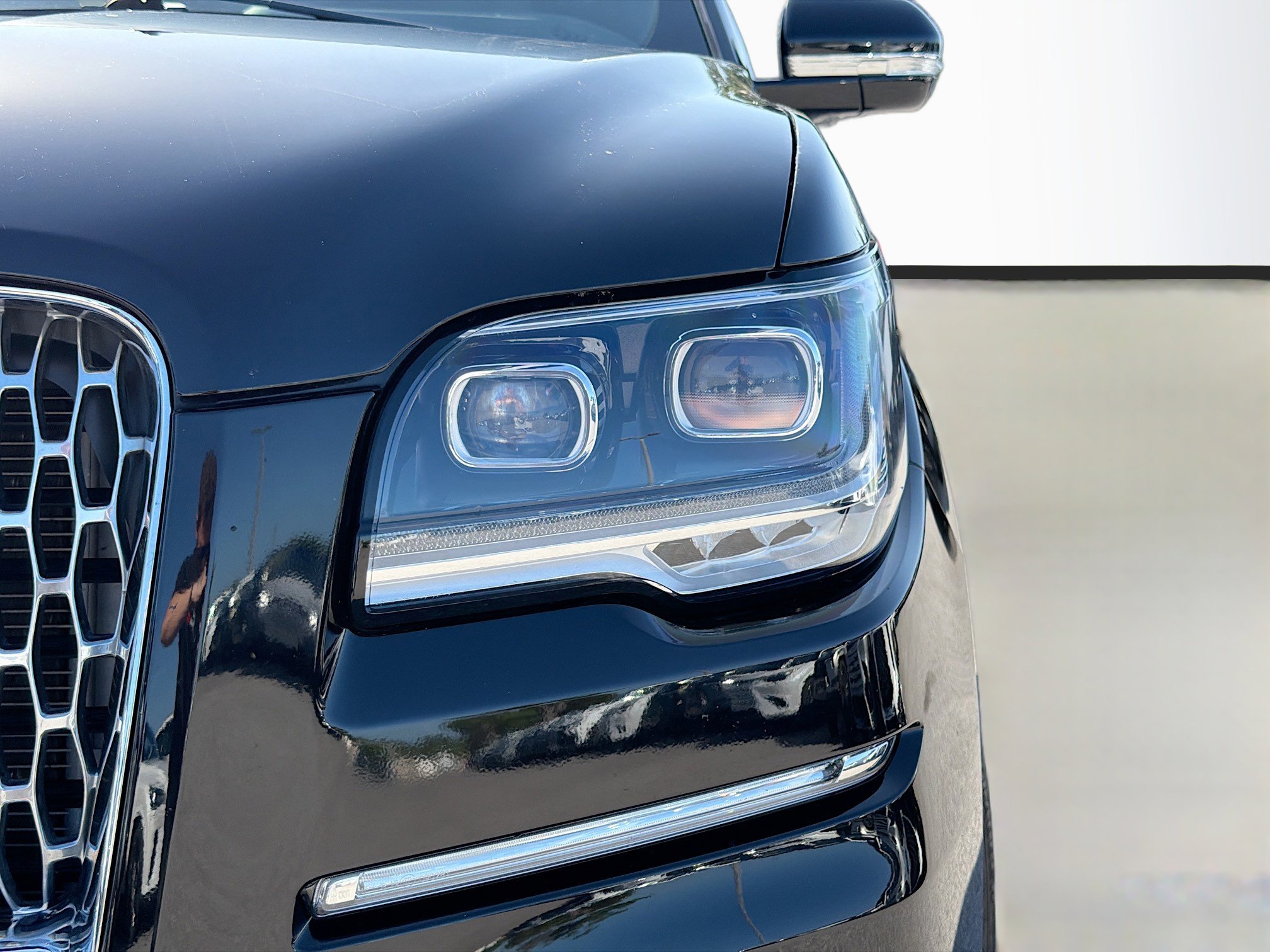 Used 2022 Lincoln Navigator Reserve image 9