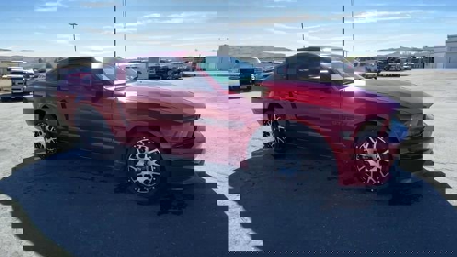 Used 2008 Ford Mustang GT image 2