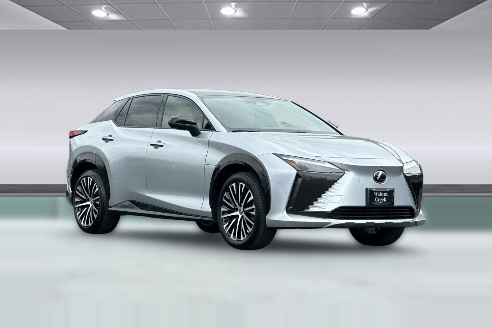 Used 2023 Lexus RZ 450e Premium w/ Technology Package AWD/4WD image 6