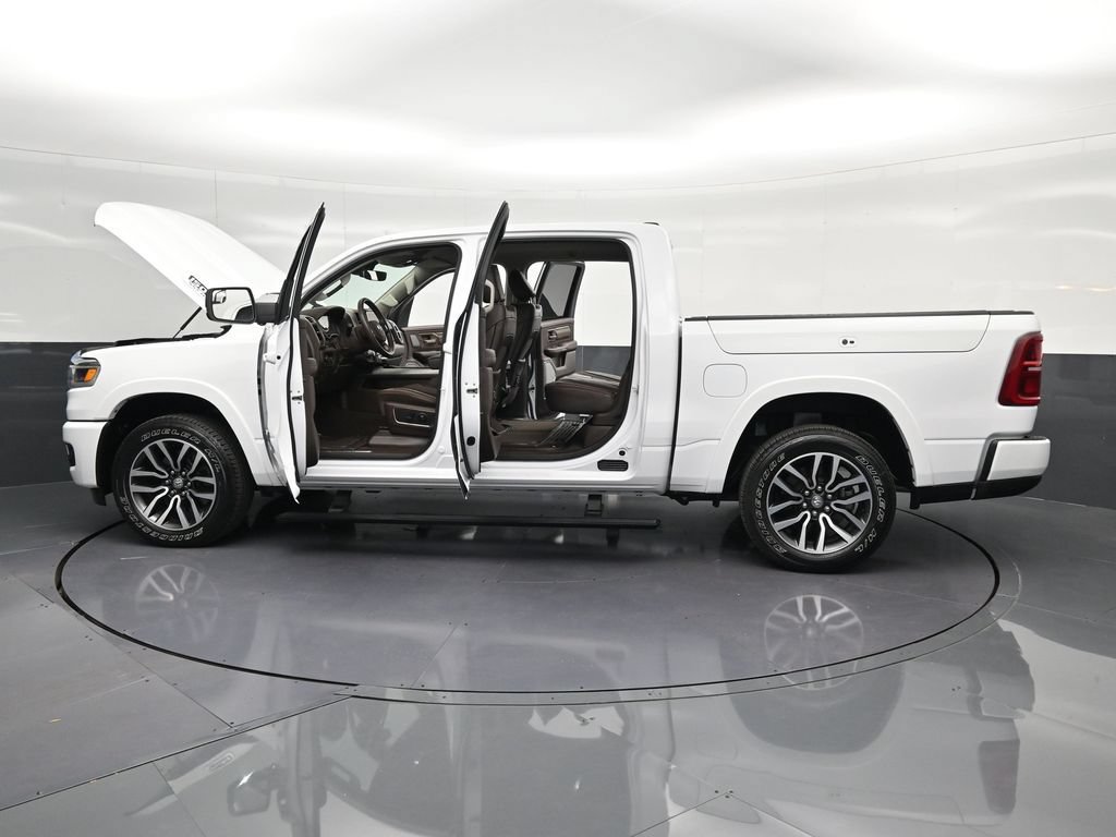 Used 2025 RAM 1500 Limited AWD/4WD image 34