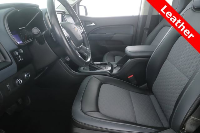 Used 2022 Chevrolet Colorado Z71 w/ Safety Package AWD/4WD image 16