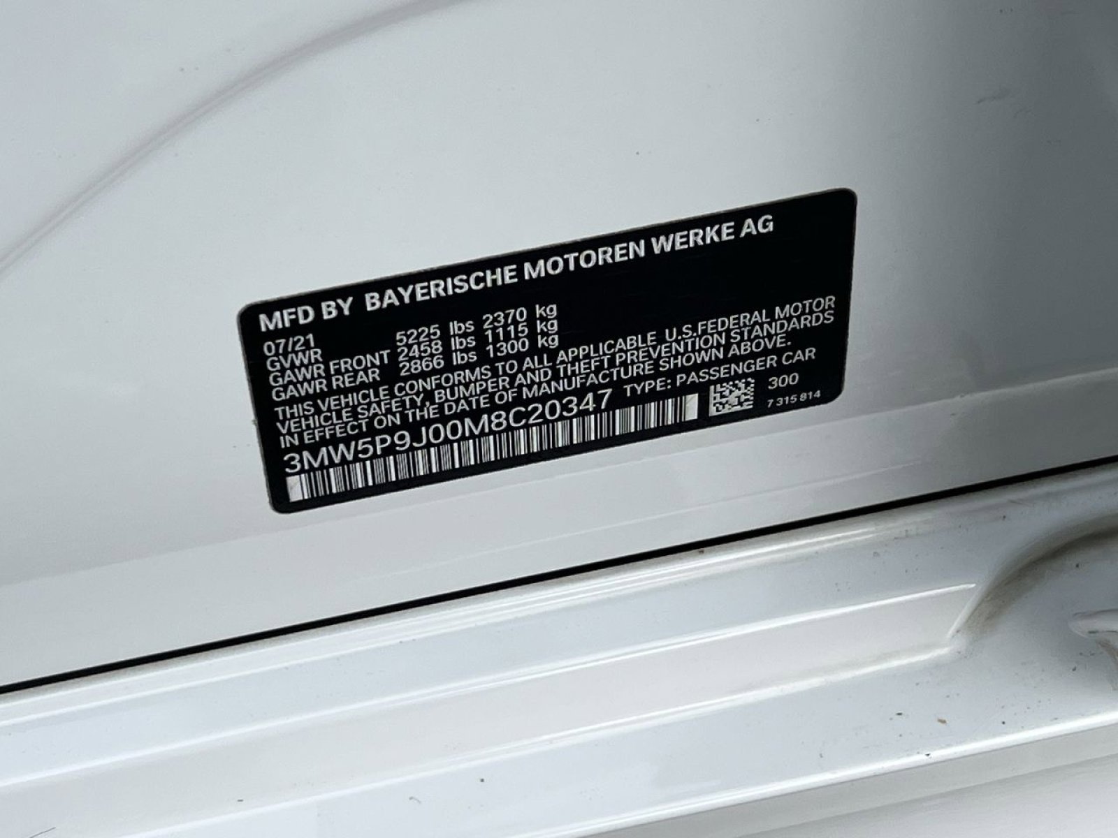 Used 2021 BMW 330e xDrive w/ Convenience Package image 32