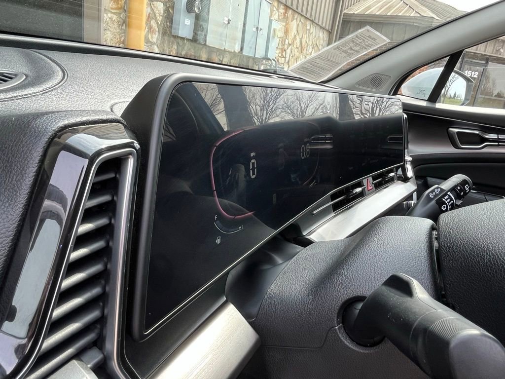 Used 2023 Kia Sportage EX image 21