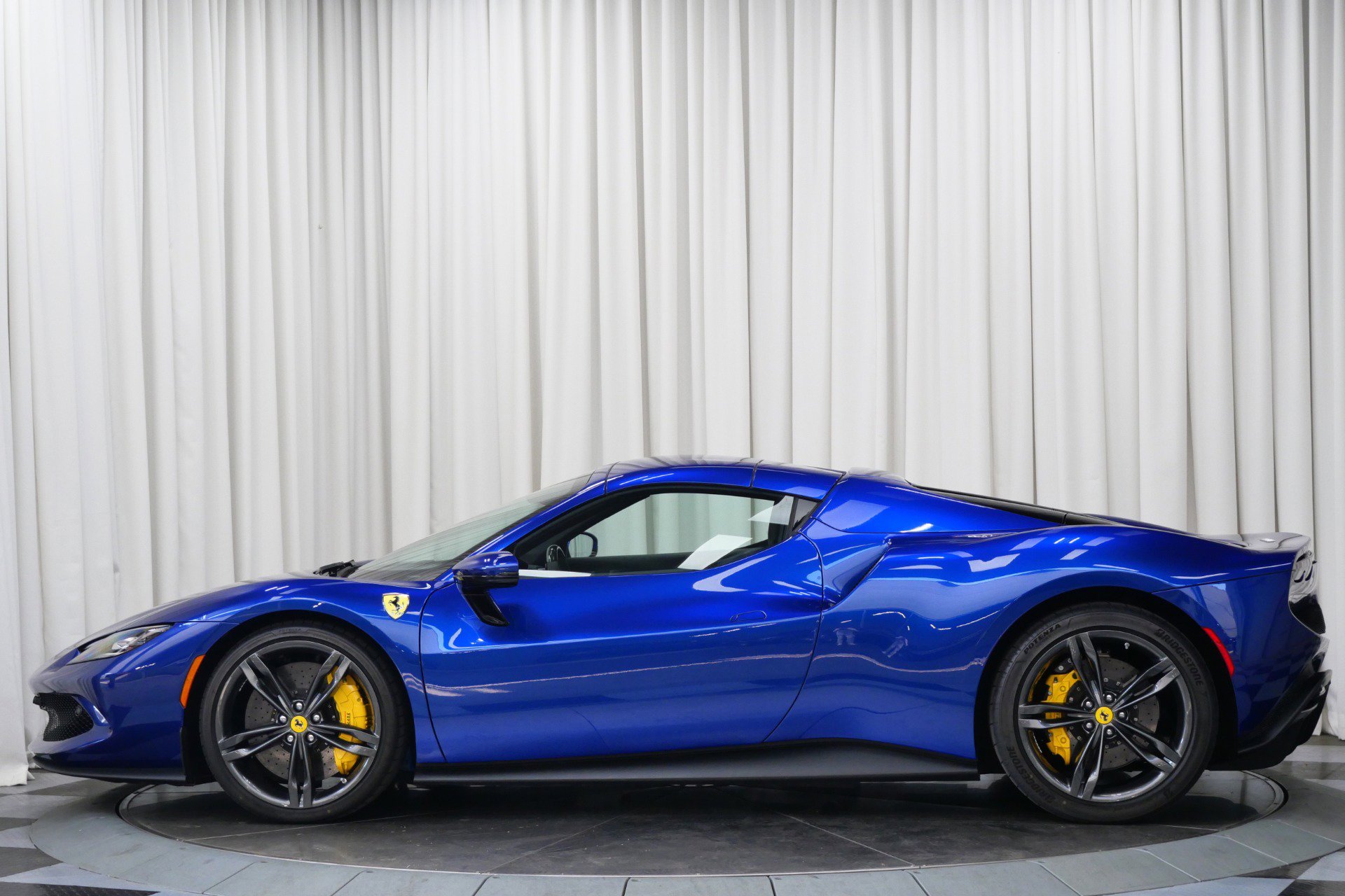 Used 2025 Ferrari 296 GTS image 6