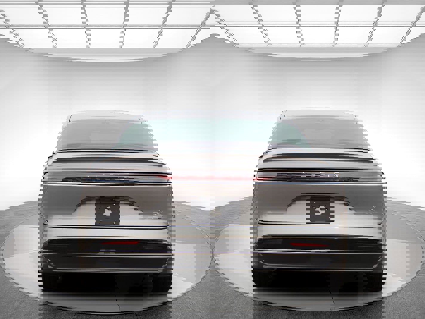 Used 2024 Lucid Air Touring image 7