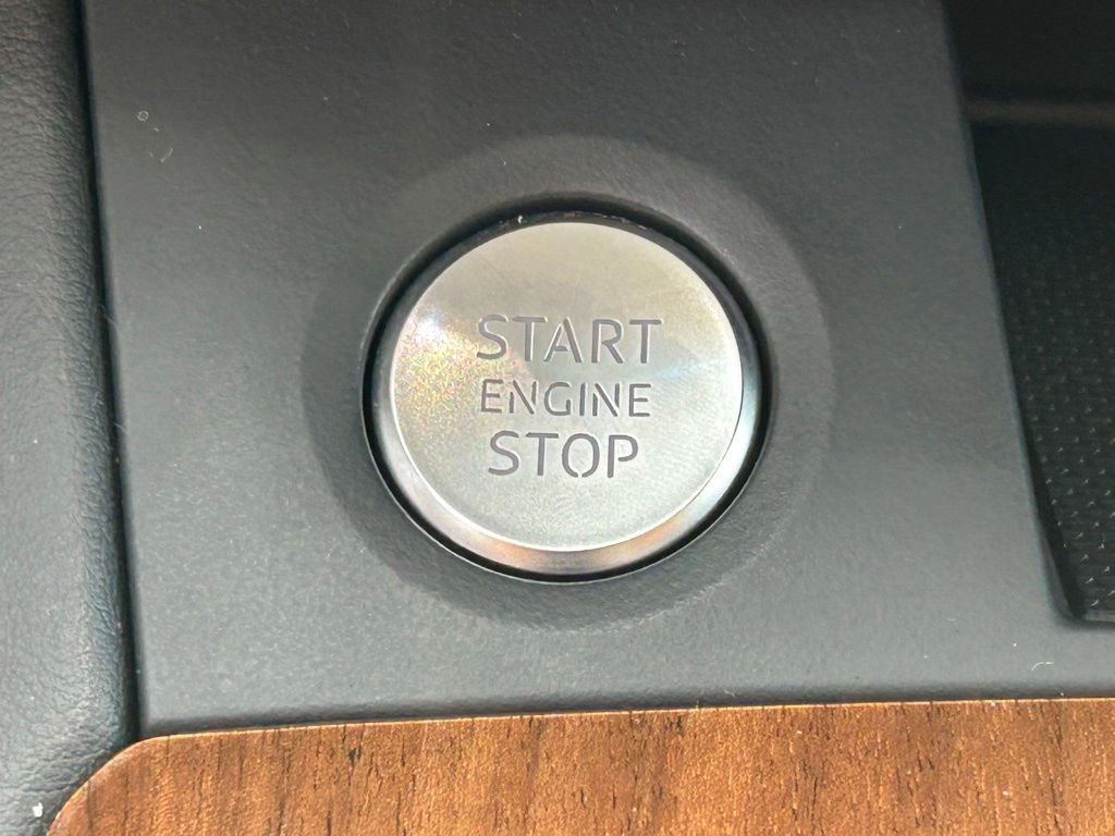 Certified 2024 Audi Q5 e Premium Plus w/ Premium Plus Package image 60