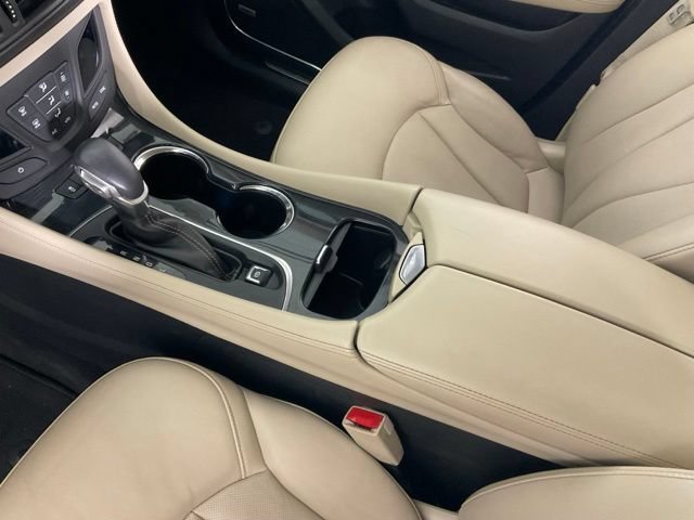 Used 2017 Buick Envision Premium AWD/4WD image 21