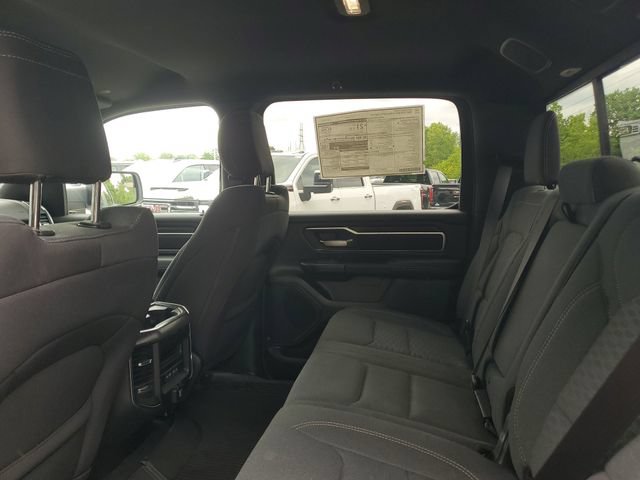 New 2026 RAM 1500 Big Horn AWD/4WD image 9