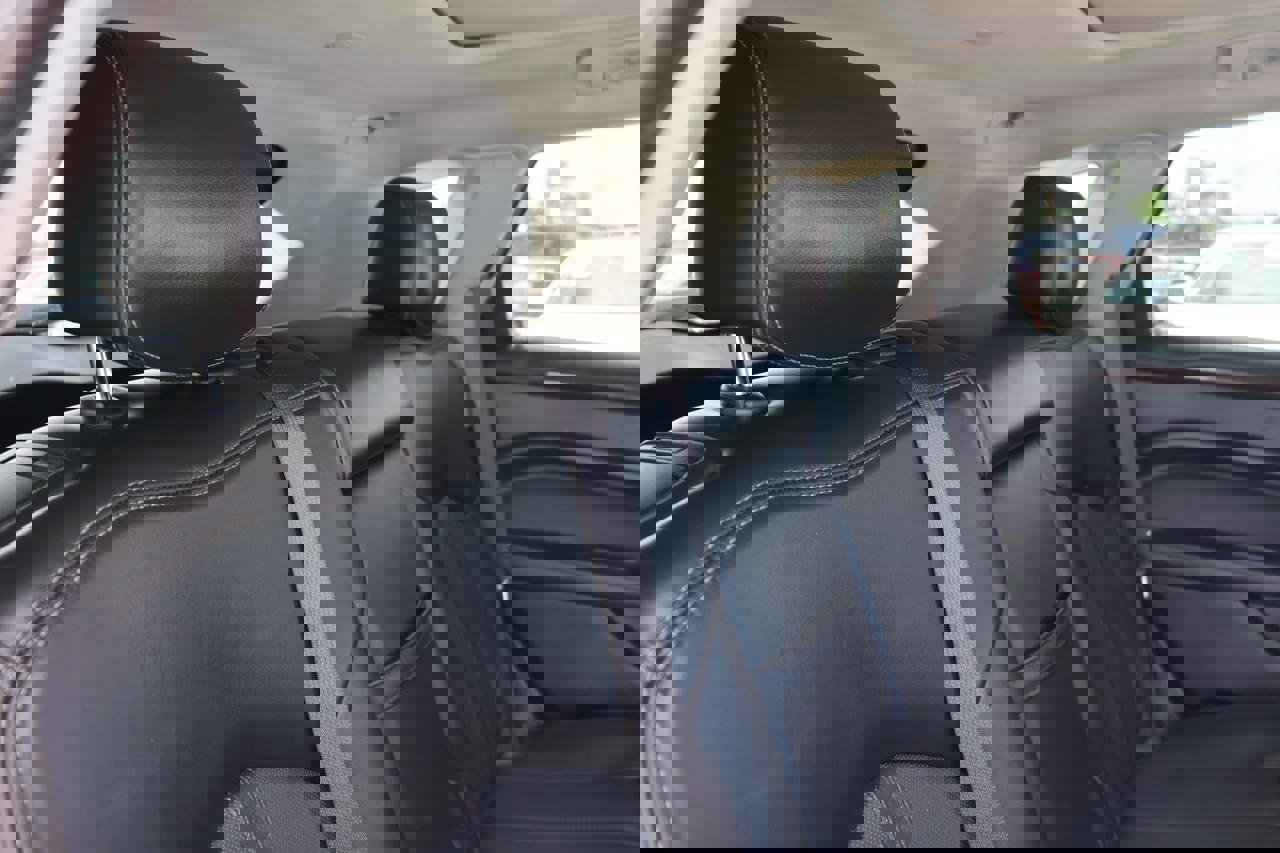 Used 2014 Cadillac SRX Performance w/ Driver Awareness Package image 13