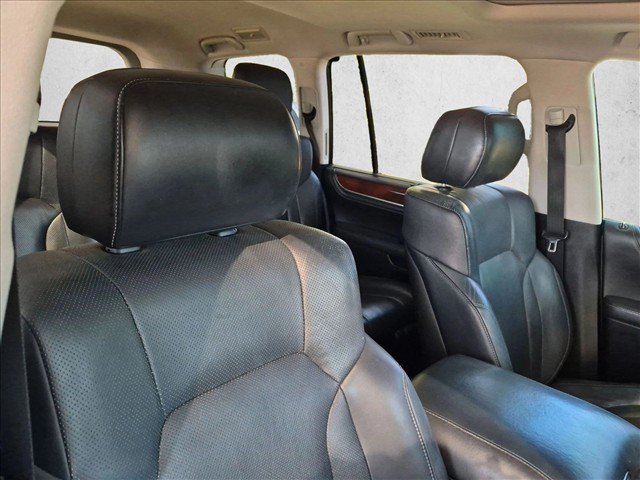 Used 2018 Lexus LX 570 4WD w/ Luxury Package image 15