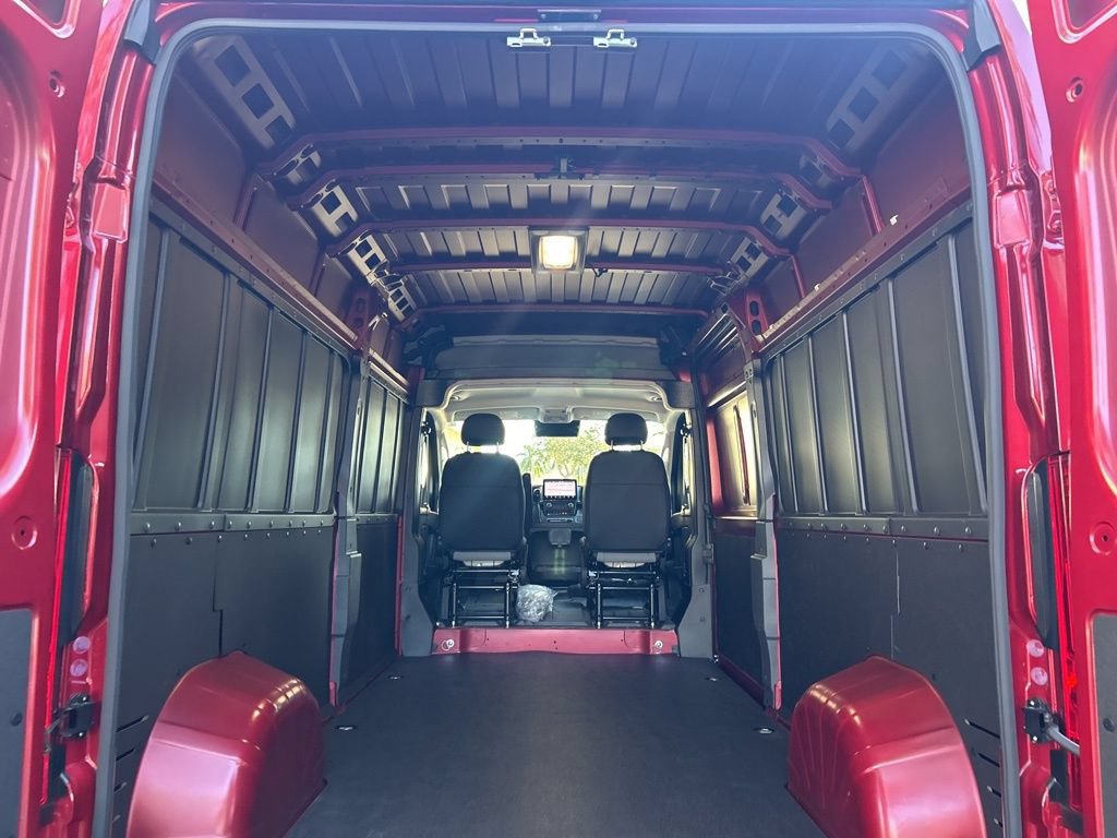 New 2026 RAM ProMaster 2500 w/ Premium Convenience Group FWD image 34