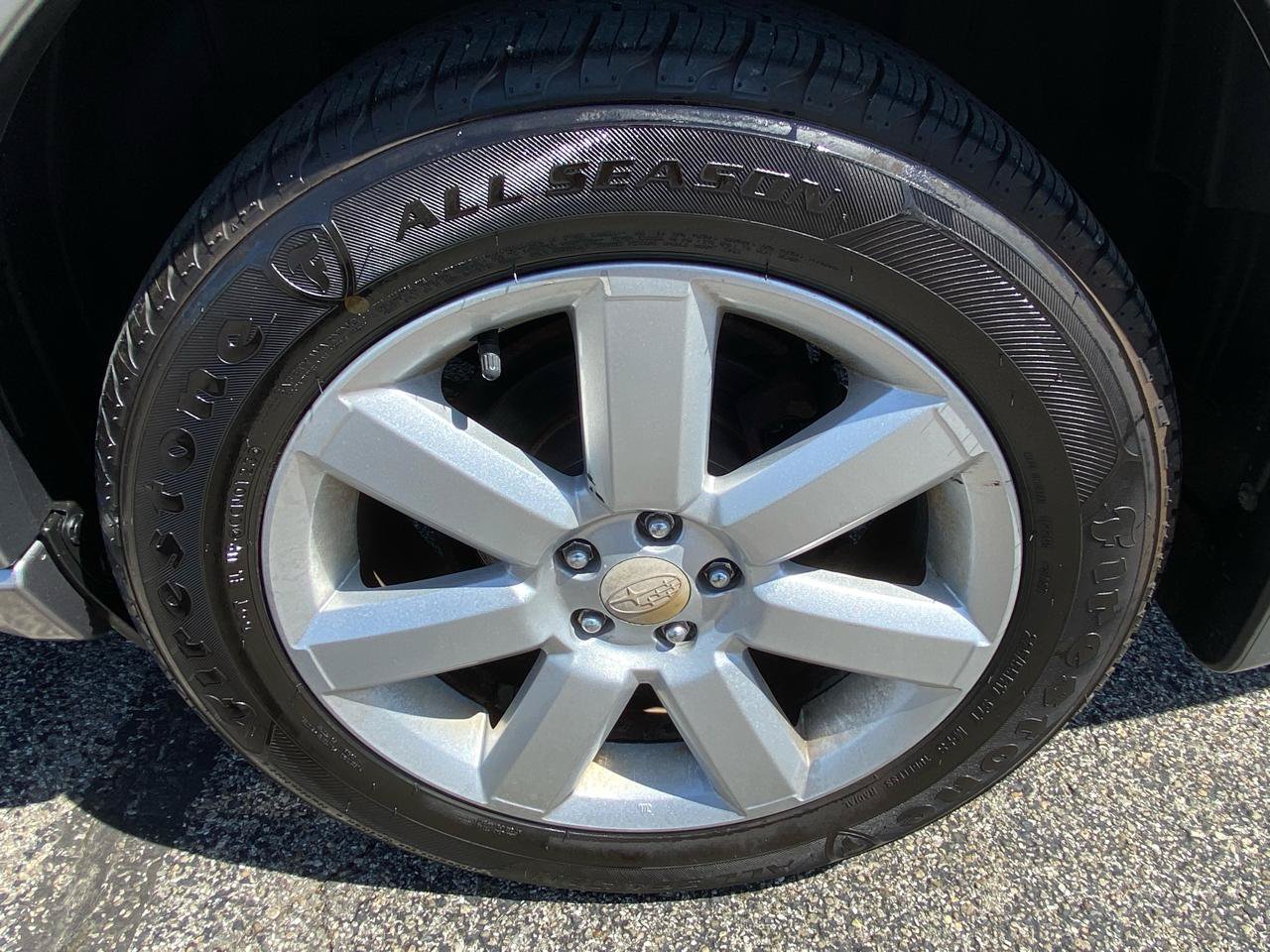 Used 2009 Subaru Outback 2.5i Special Edition AWD/4WD image 34