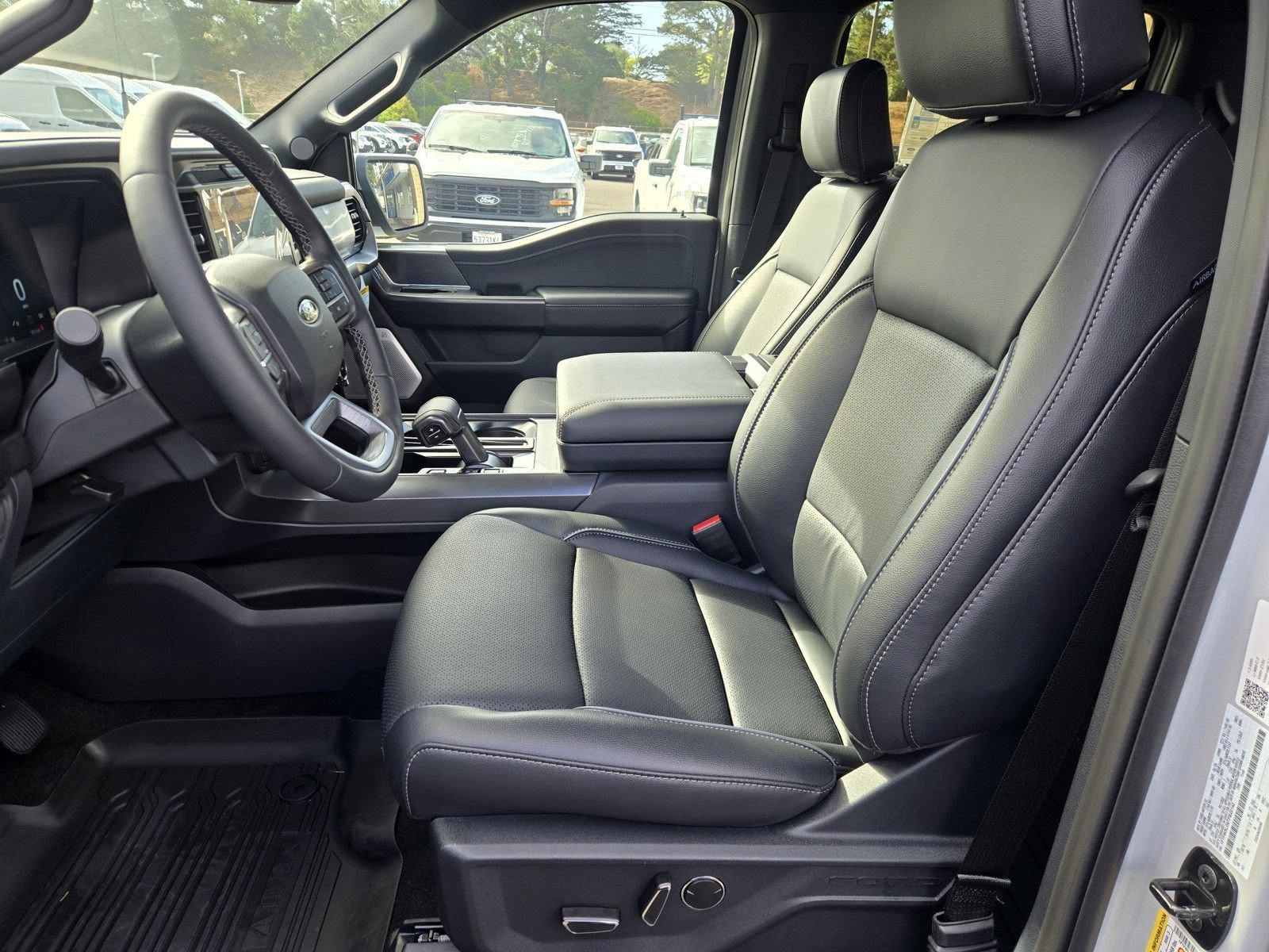 New 2026 Ford F150 Lariat w/ Equipment Group 502A High AWD/4WD image 8