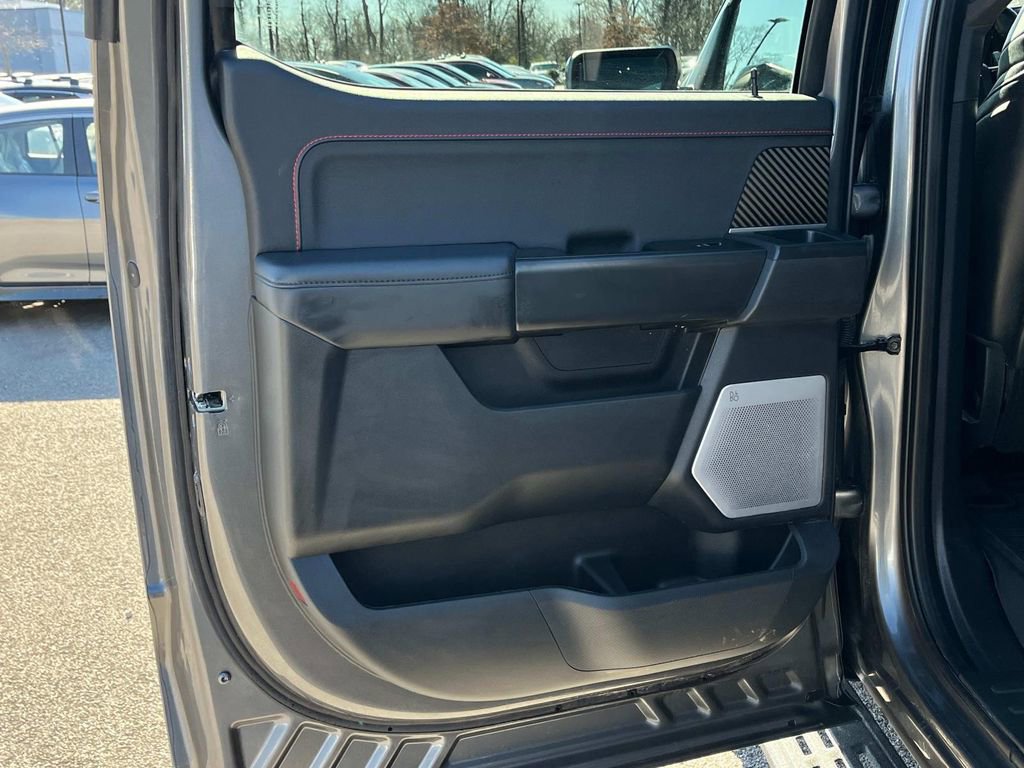 Used 2025 Ford F150 Raptor image 24