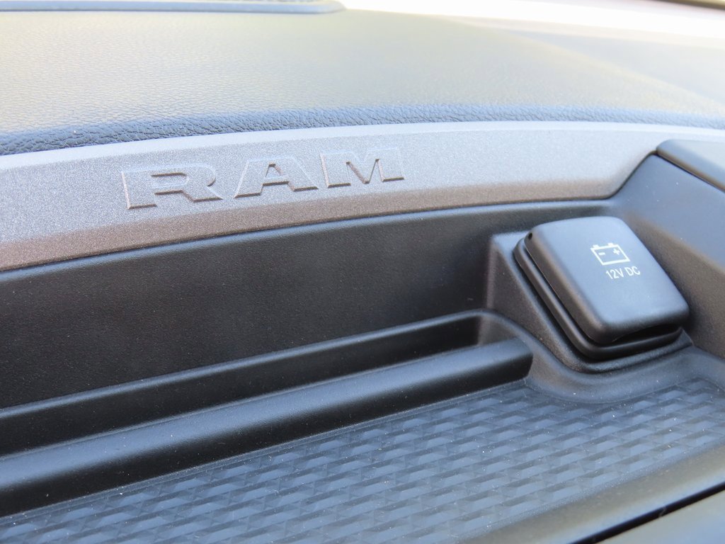 New 2024 RAM 2500 Tradesman w/ Chrome Appearance Group image 13